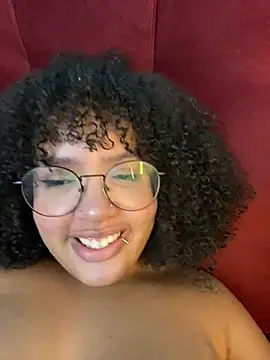 99_Lilith live cam on StripChat