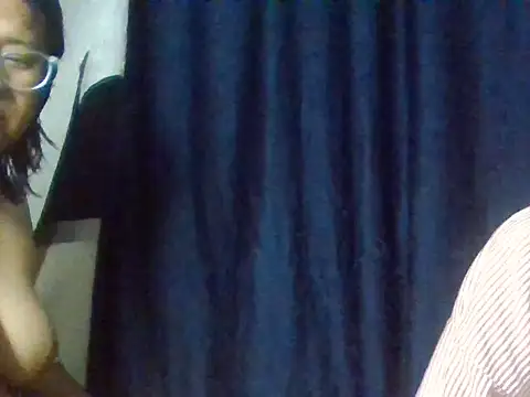 sarah12333 webcam