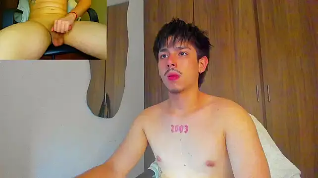 Maximo_Miller webcam