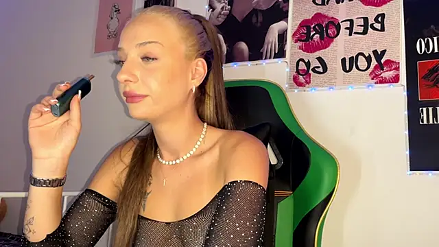 ScarlettSmithX webcam