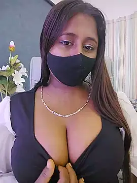 LoveLy-Soneya 🎓 free live webcam