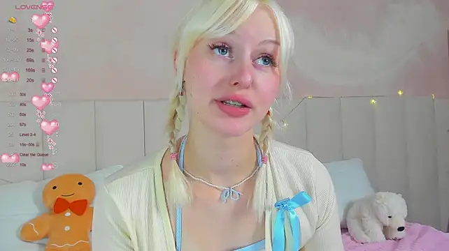 AdeleSilvy webcam