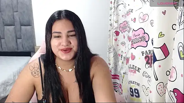 Alicelunaa webcam