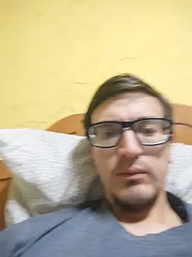 Hexenbane_02 live cam preview
