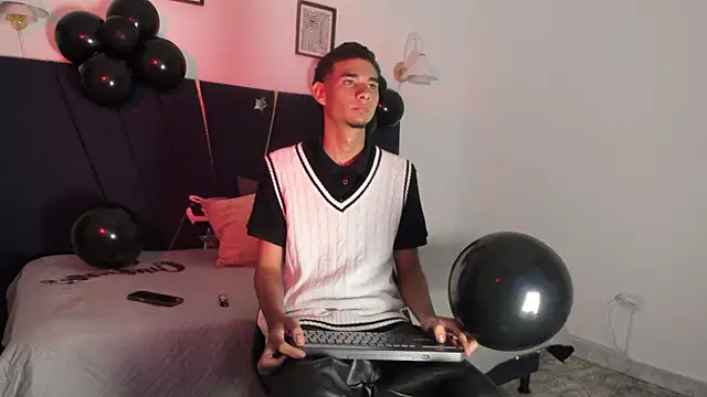 kenix_cum23