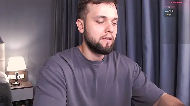 ChillyXO live cam preview