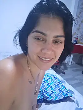 Bandida553 live cam on StripChat