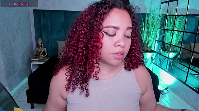 AngelaCoffee live cam on StripChat