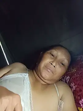 Juhi_09 live cam preview
