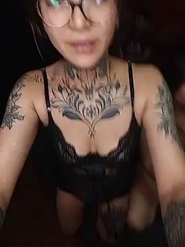 Jannisweet live cam on StripChat