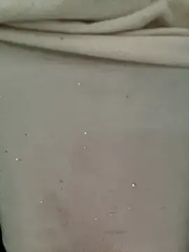 Milk_Mom99 webcam