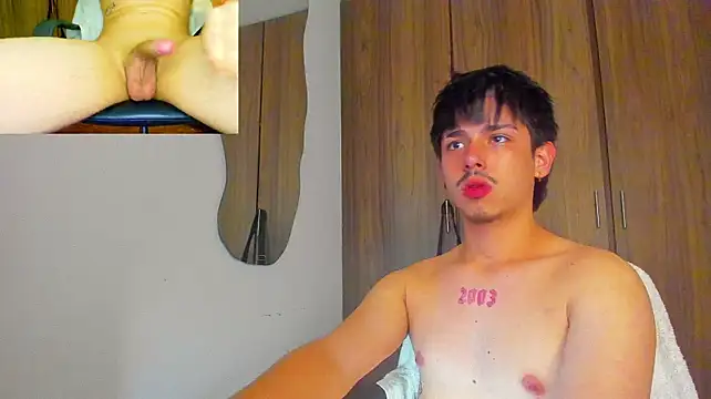 Maximo_Miller webcam