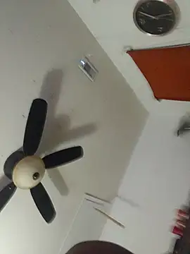Kynghot228 webcam