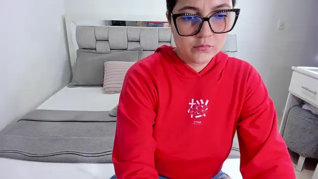 Camilaa_bueno webcam