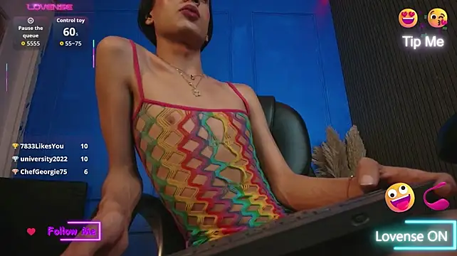 Nikki_Vesper webcam