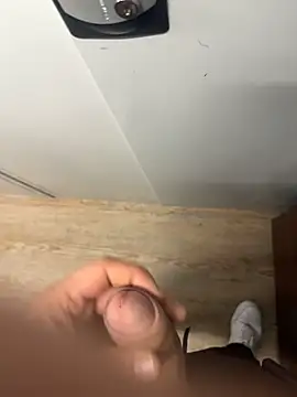 AlexGogo23 live cam preview