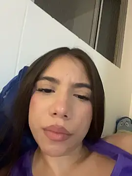 lilithdya (F young) - Show pussy