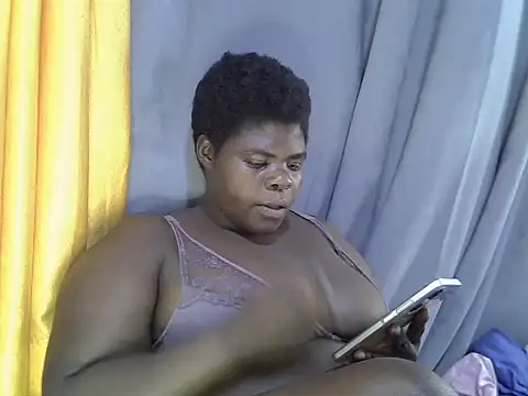 ebony_bbw254