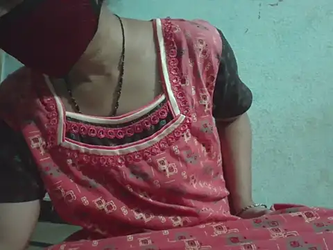 susmitha-telugu live cam on StripChat