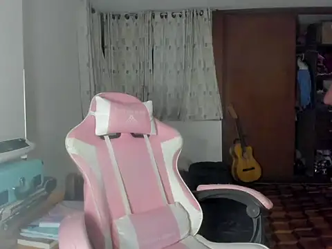 Meilyn_ webcam