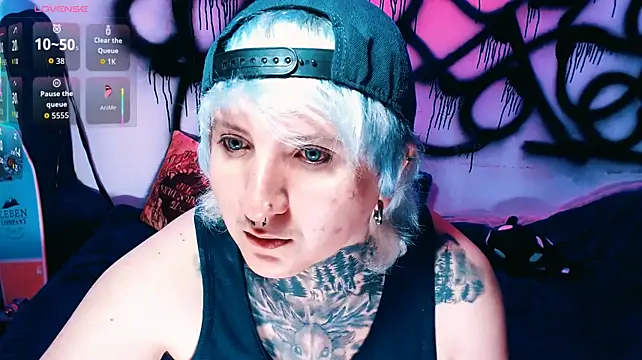 Marieblueeyes webcam