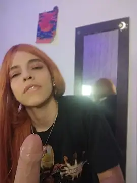 MaryJanew live cam preview