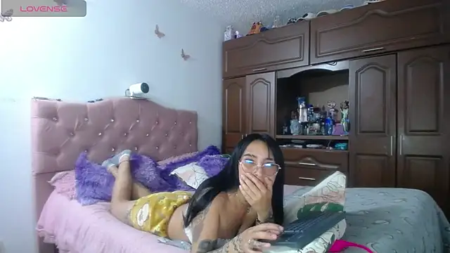 Honeyyya1