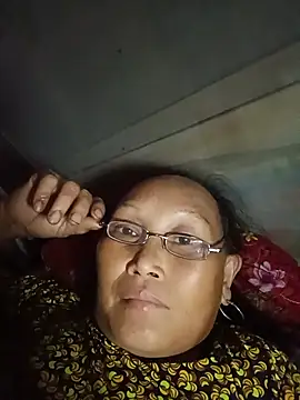 Juhi_09
