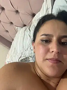 katleya_lewiis