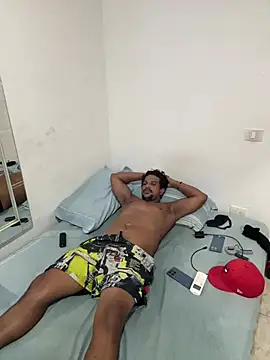 bigdick211292 webcam