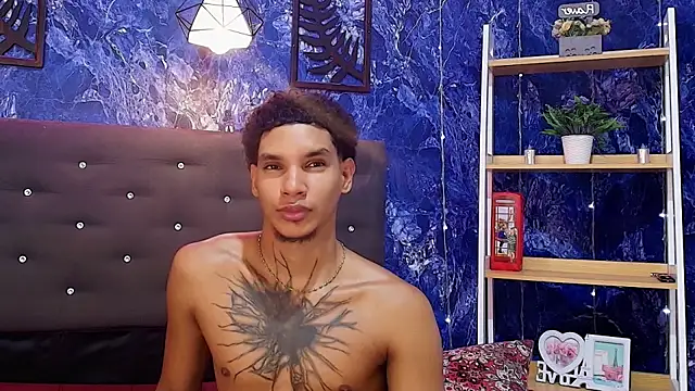 kai_storm77 webcam