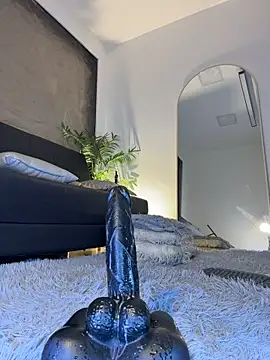 isa__blanc (F young) - Give me hard with your cock 🍆