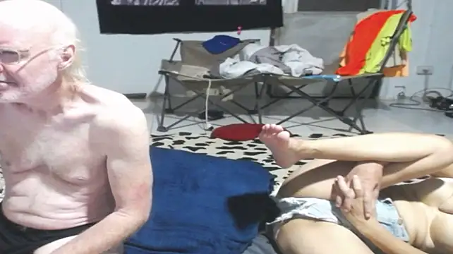 1CuteAndSexy69 webcam