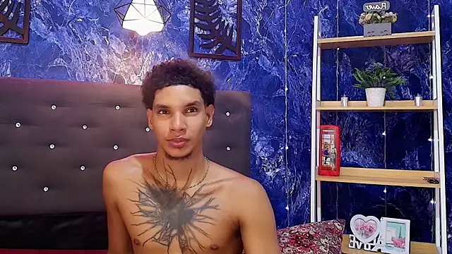 kai_storm77 webcam