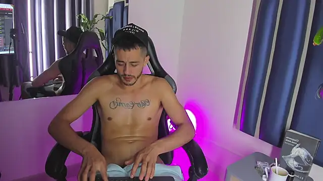 Damiam_23 webcam