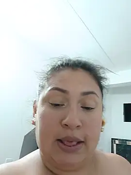 Hot_bella12 webcam