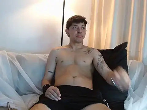 tonysexyboy live cam preview