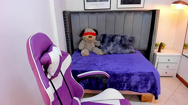 ninaa_monroe