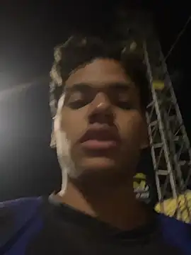Marco_deluxxxe webcam