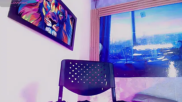 Tiffany_Velanyer webcam