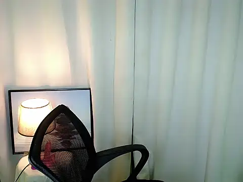TsCyra_foxxx