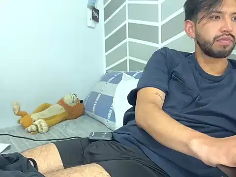 thomass1018 webcam
