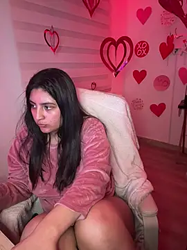 cloe_small webcam