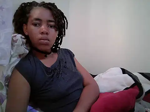 MidnightNala live cam on StripChat