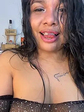 Rashell1_Queen webcam