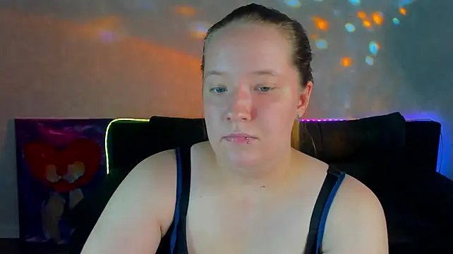 Sophia_Millery webcam