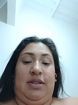 Hot_bella12 webcam