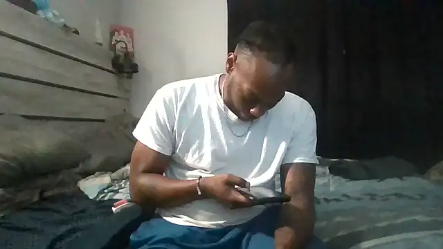 zdaddymm live cam on StripChat