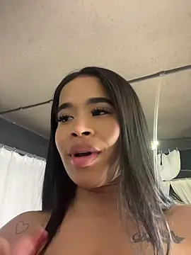 EmmaExoticaXXX webcam