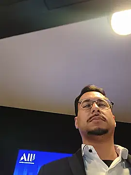 leolim220